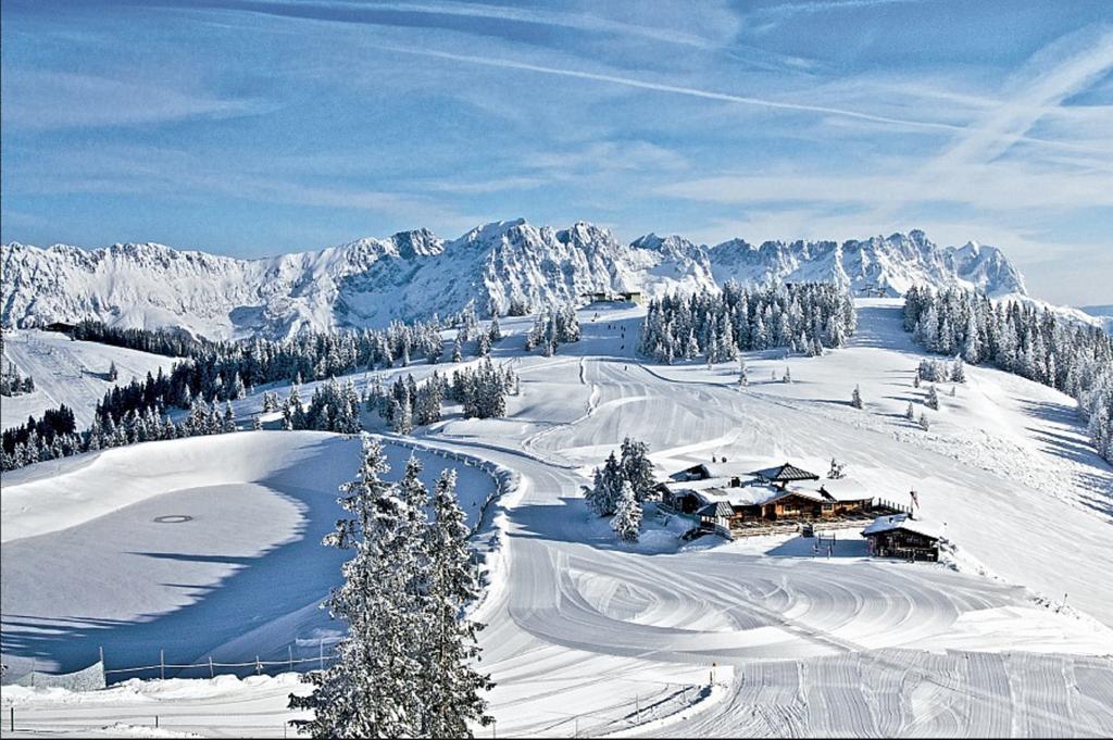 Pension Rosenhof Brixen im Thale Luaran gambar